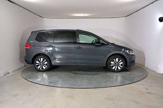 Fahrzeugbild eines Volkswagen Touran