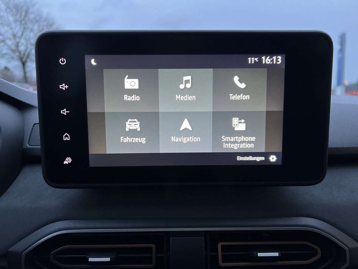 Fahrzeugbild eines Dacia Jogger