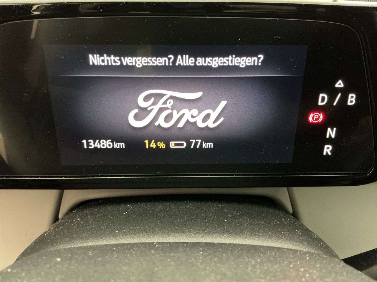 Fahrzeugbild eines Ford Capri