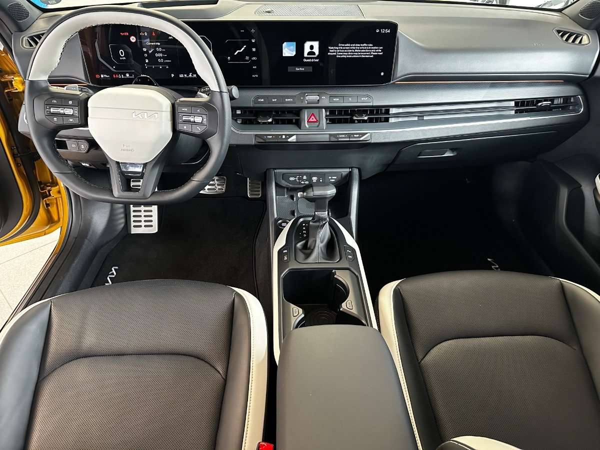 Fahrzeugbild eines Kia K4