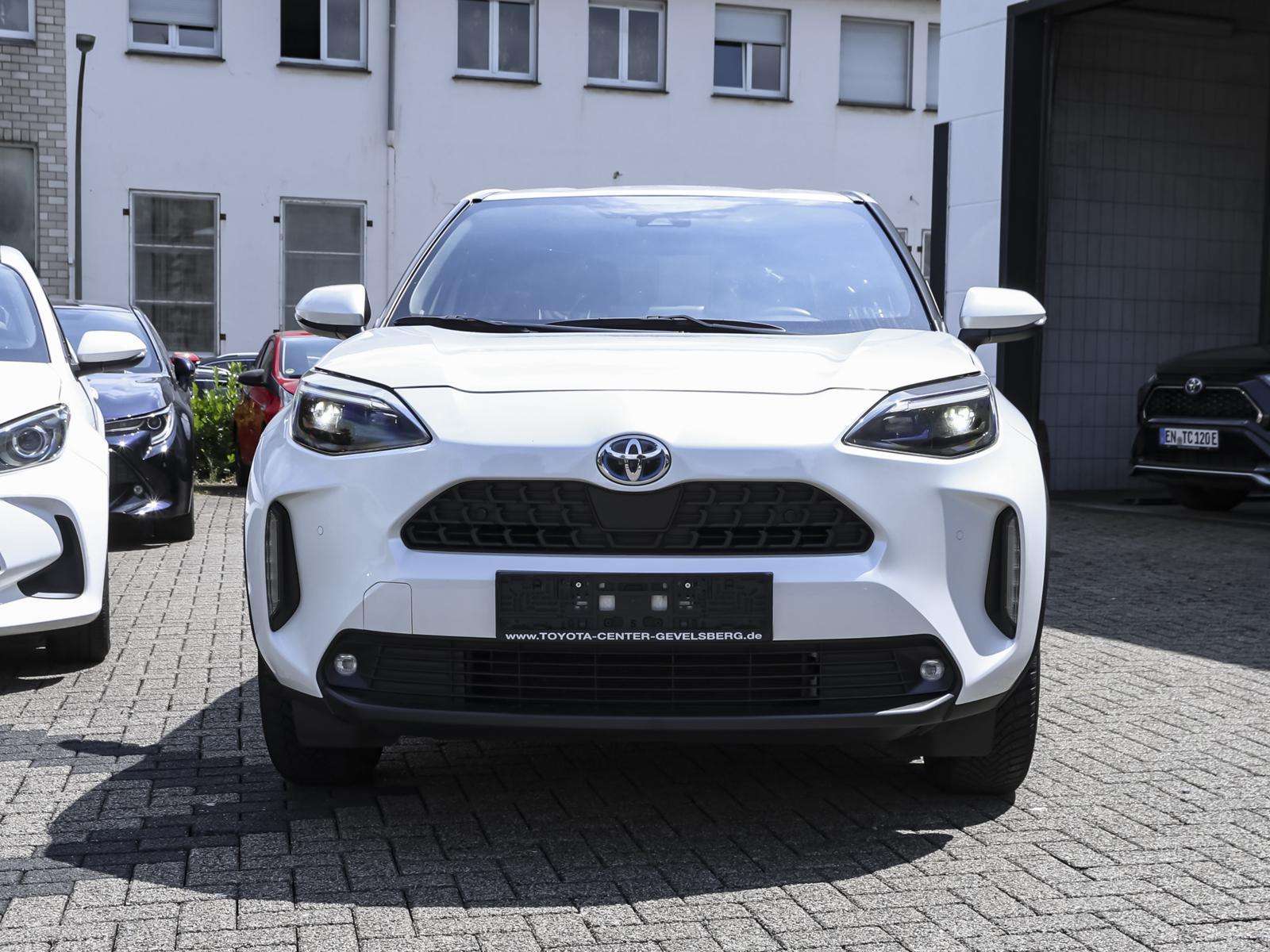 Fahrzeugbild eines Toyota Yaris Cross