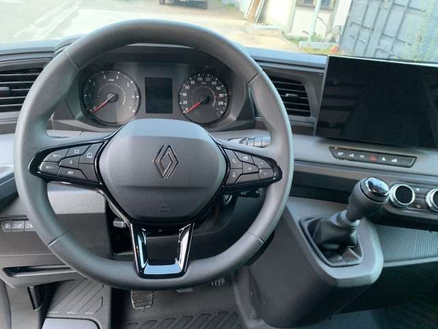 Fahrzeugbild eines Renault Master