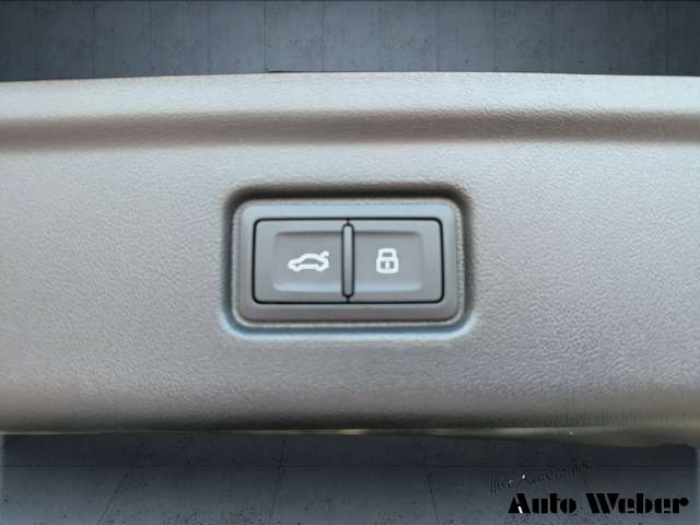 Fahrzeugbild eines Audi A6 e-tron