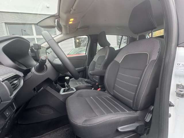 Fahrzeugbild eines Dacia Sandero