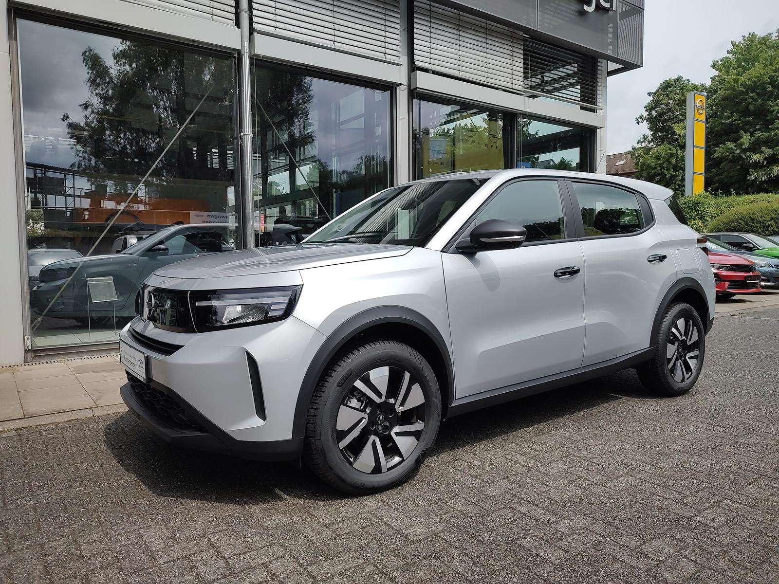 Fahrzeugbild eines Opel Frontera