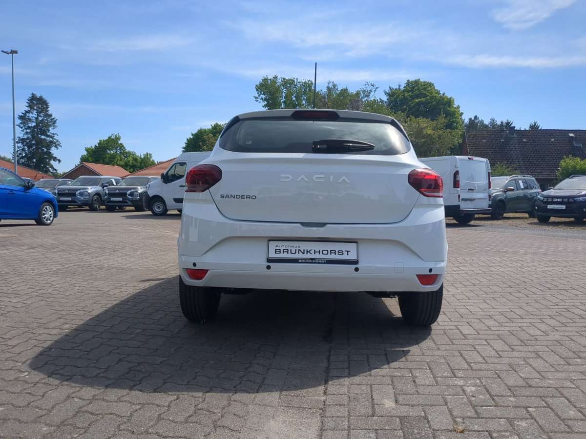 Fahrzeugbild eines Dacia Sandero