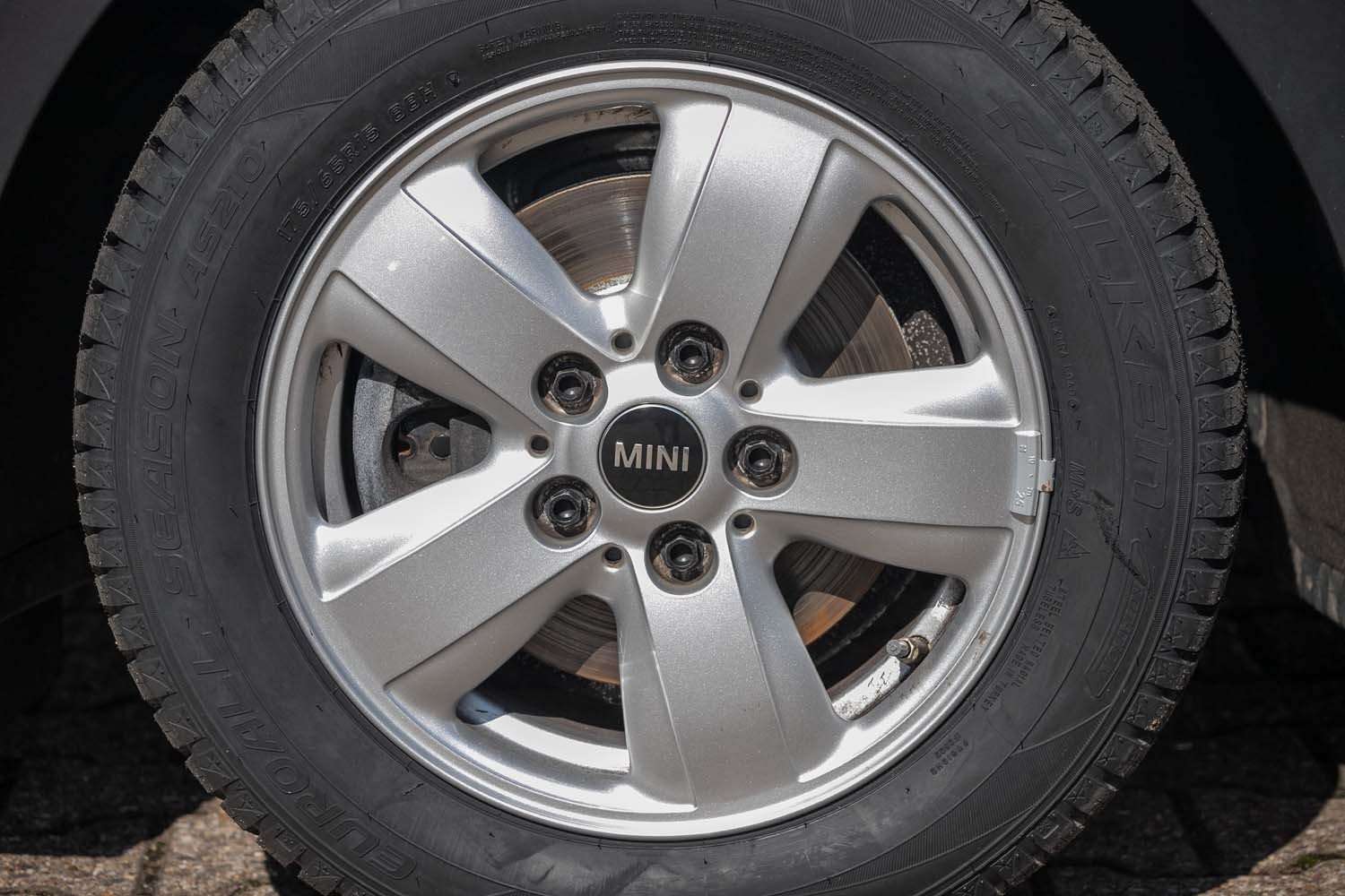 Fahrzeugbild eines MINI COOPER