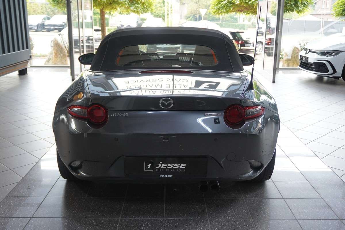 Fahrzeugbild eines Mazda MX-5