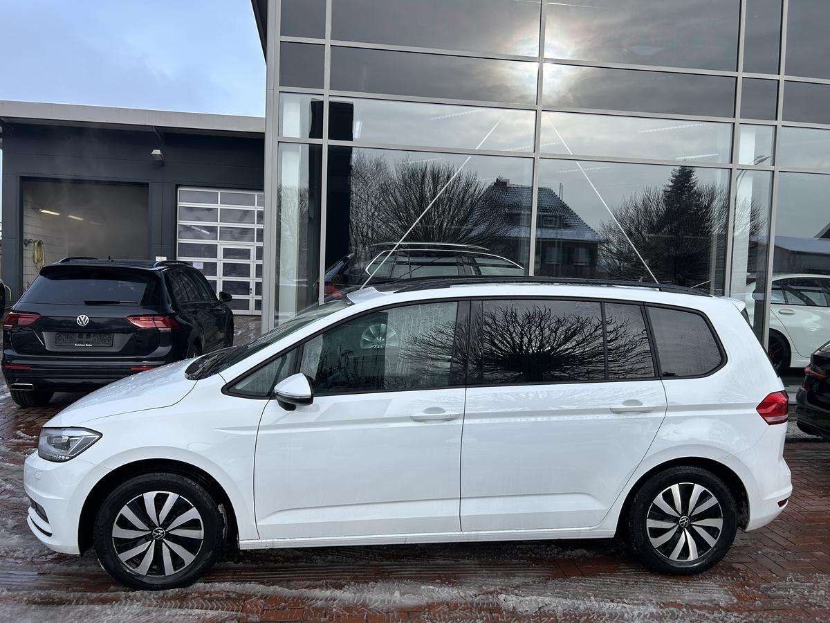 Fahrzeugbild eines Volkswagen Touran