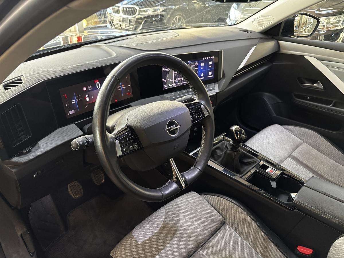 Fahrzeugbild eines Opel Astra