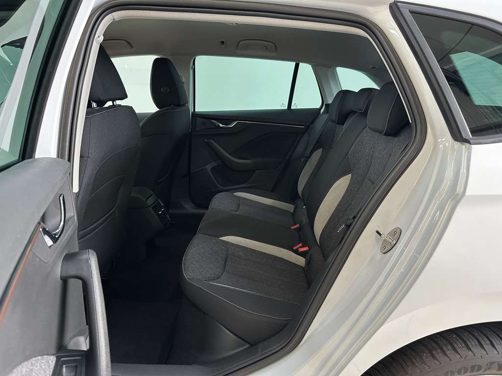 Fahrzeugbild eines Skoda Scala