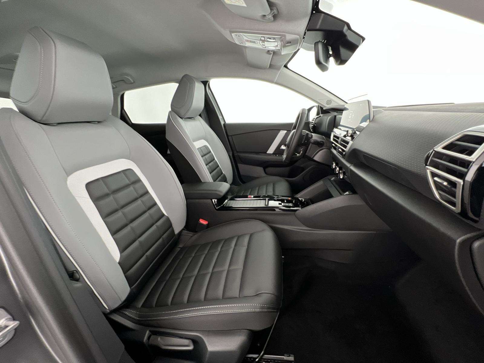 Fahrzeugbild eines Citroën C4