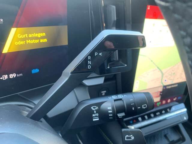 Fahrzeugbild eines Renault Scenic E-TECH