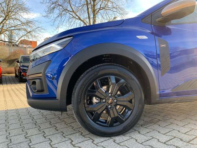 Fahrzeugbild eines Dacia Sandero