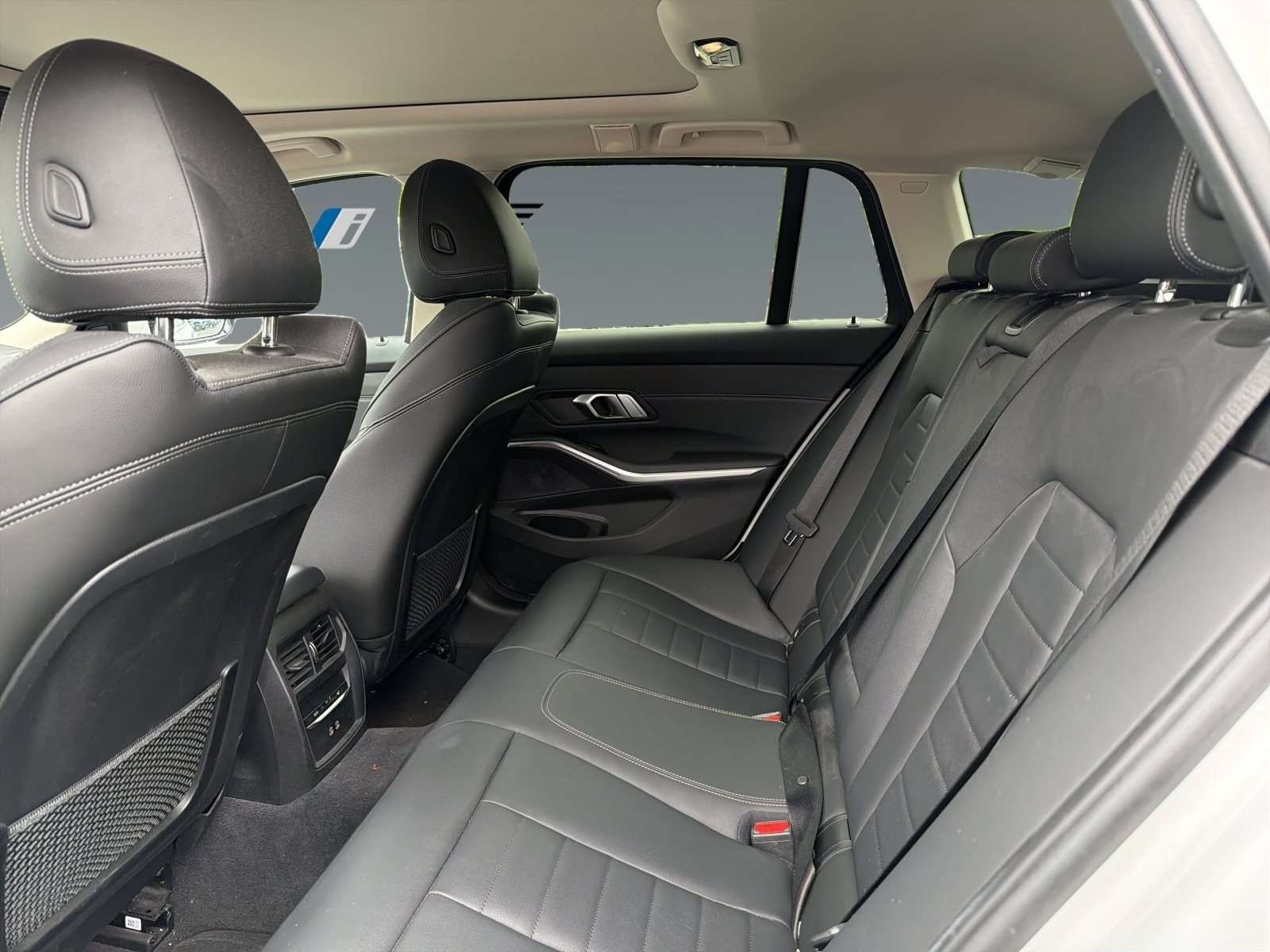 Fahrzeugbild eines BMW 3er-Reihe