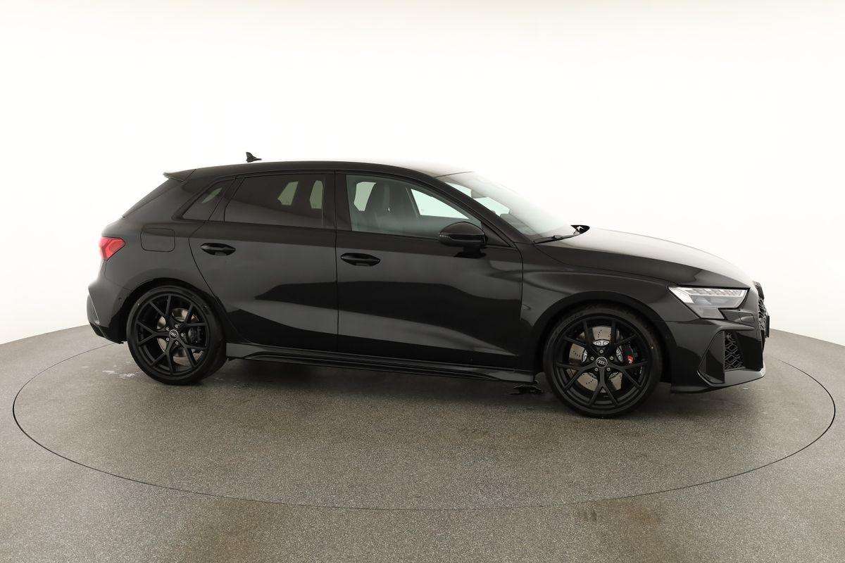 Fahrzeugbild eines Audi RS3