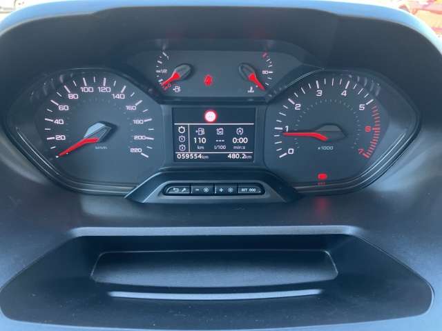 Fahrzeugbild eines Peugeot Rifter