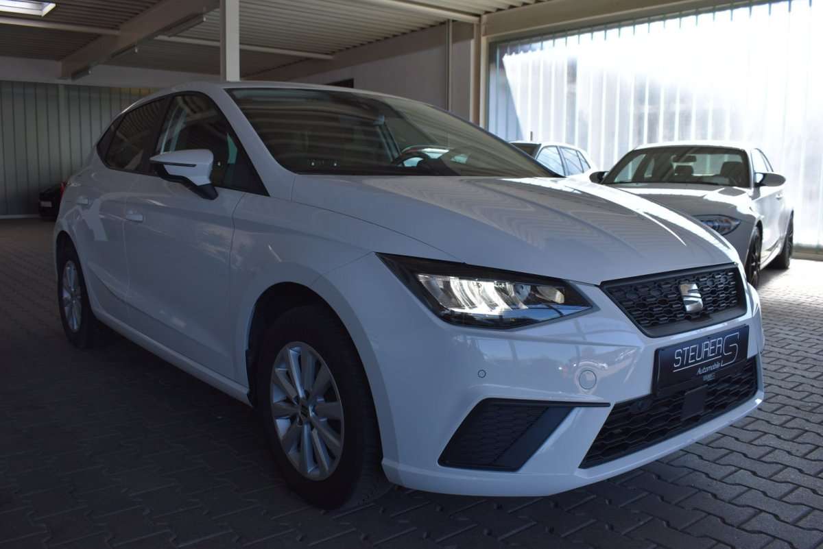 Fahrzeugbild eines SEAT Ibiza