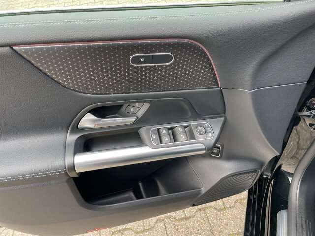 Fahrzeugbild eines Mercedes-Benz B-Klasse