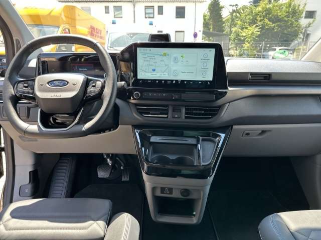 Fahrzeugbild eines Ford Tourneo Custom