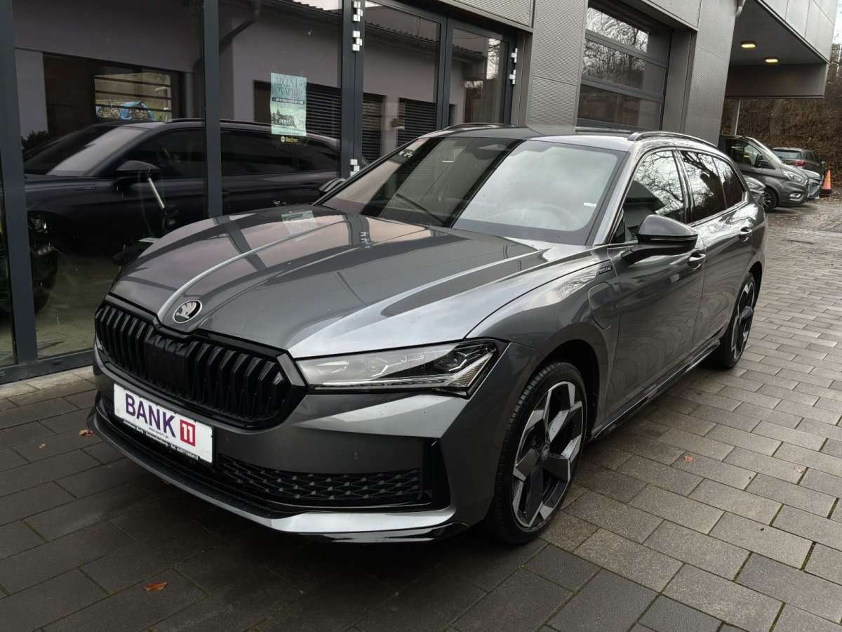 Fahrzeugbild eines Skoda Superb