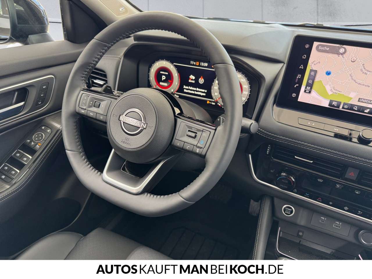 Fahrzeugbild eines Nissan X-TRAIL