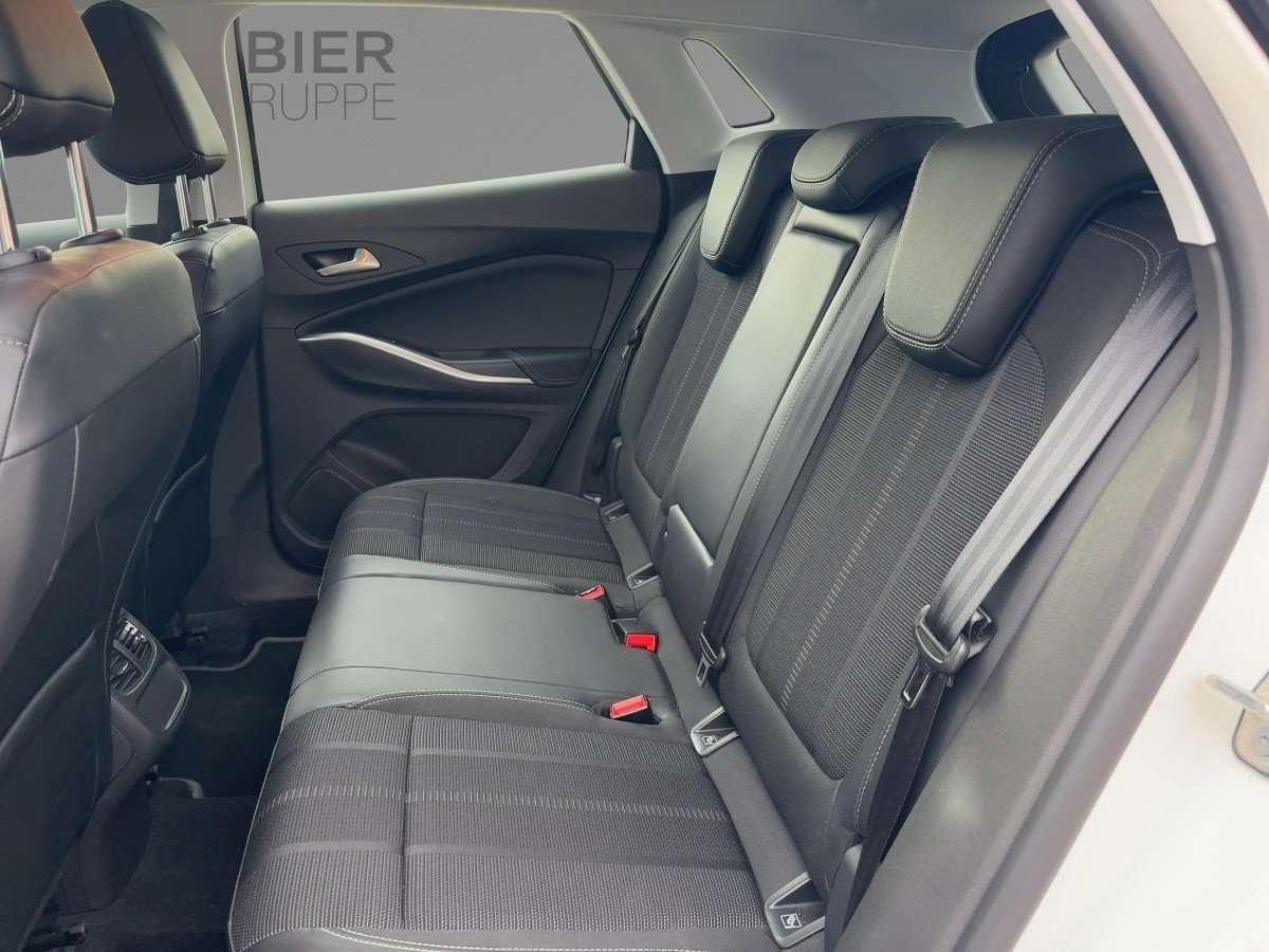Fahrzeugbild eines Opel Grandland X