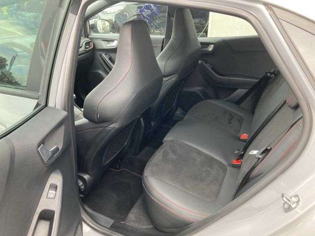 Fahrzeugbild eines Ford Puma