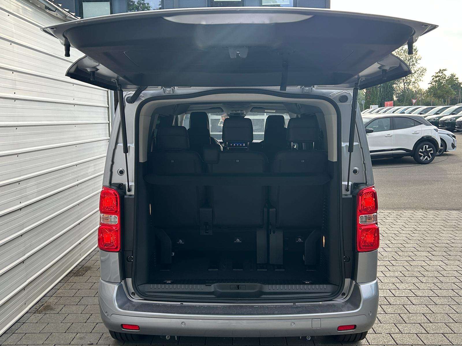 Fahrzeugbild eines Opel Zafira