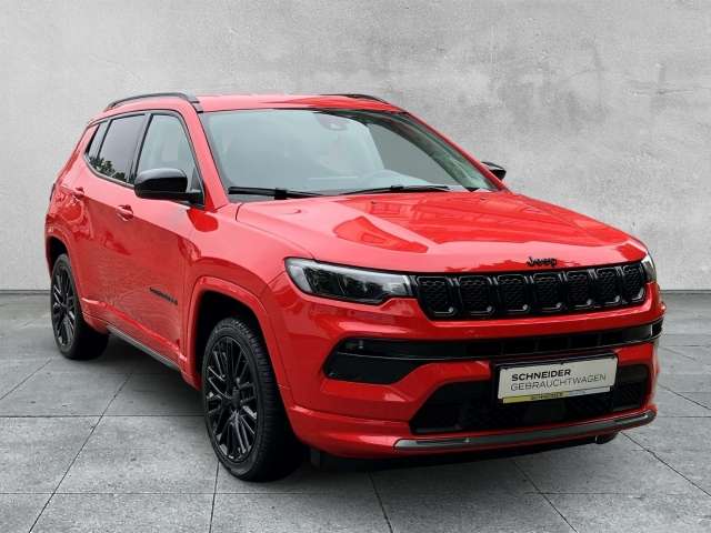 Fahrzeugbild eines Jeep Compass