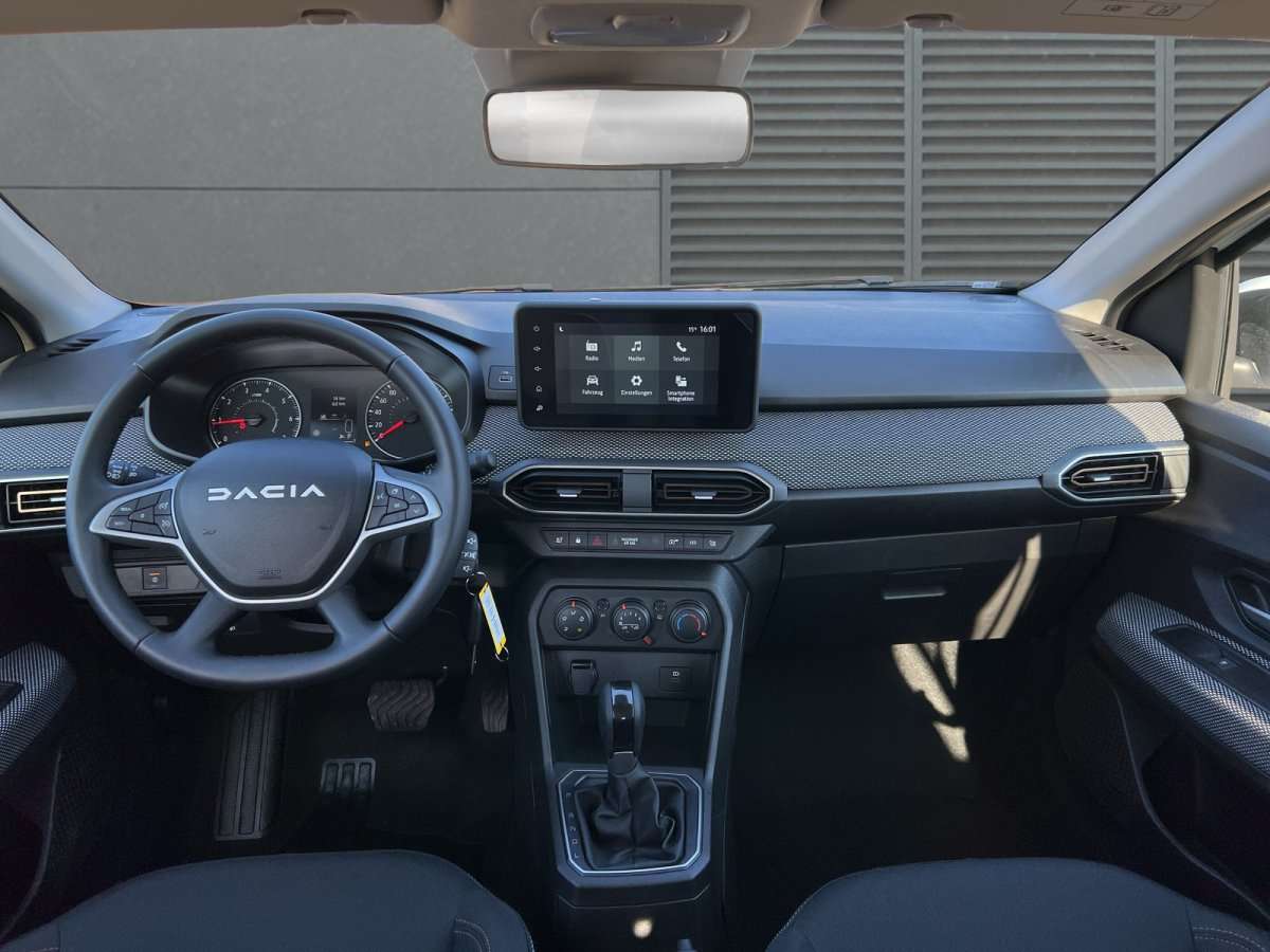 Fahrzeugbild eines Dacia Sandero