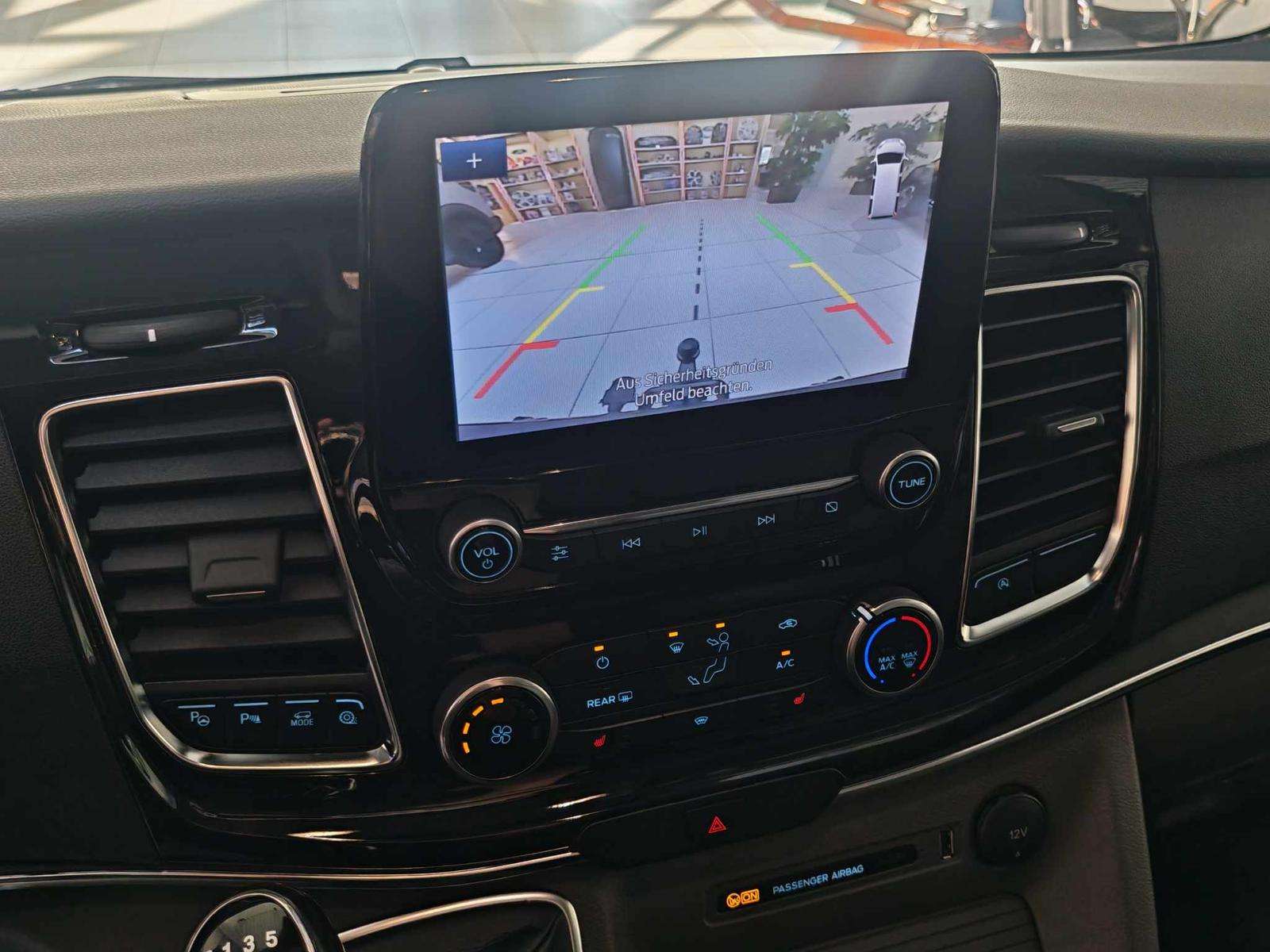Fahrzeugbild eines Ford Tourneo Custom