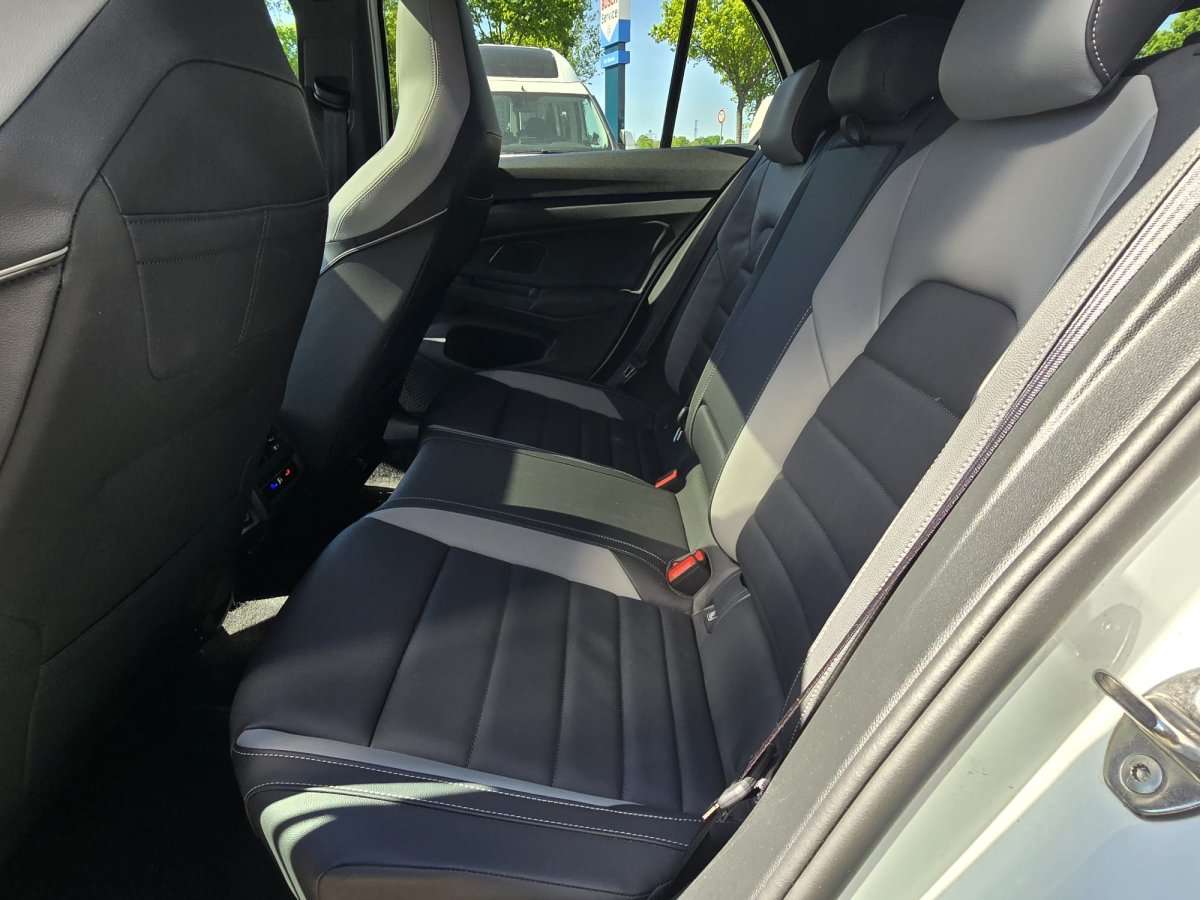 Fahrzeugbild eines Volkswagen Golf