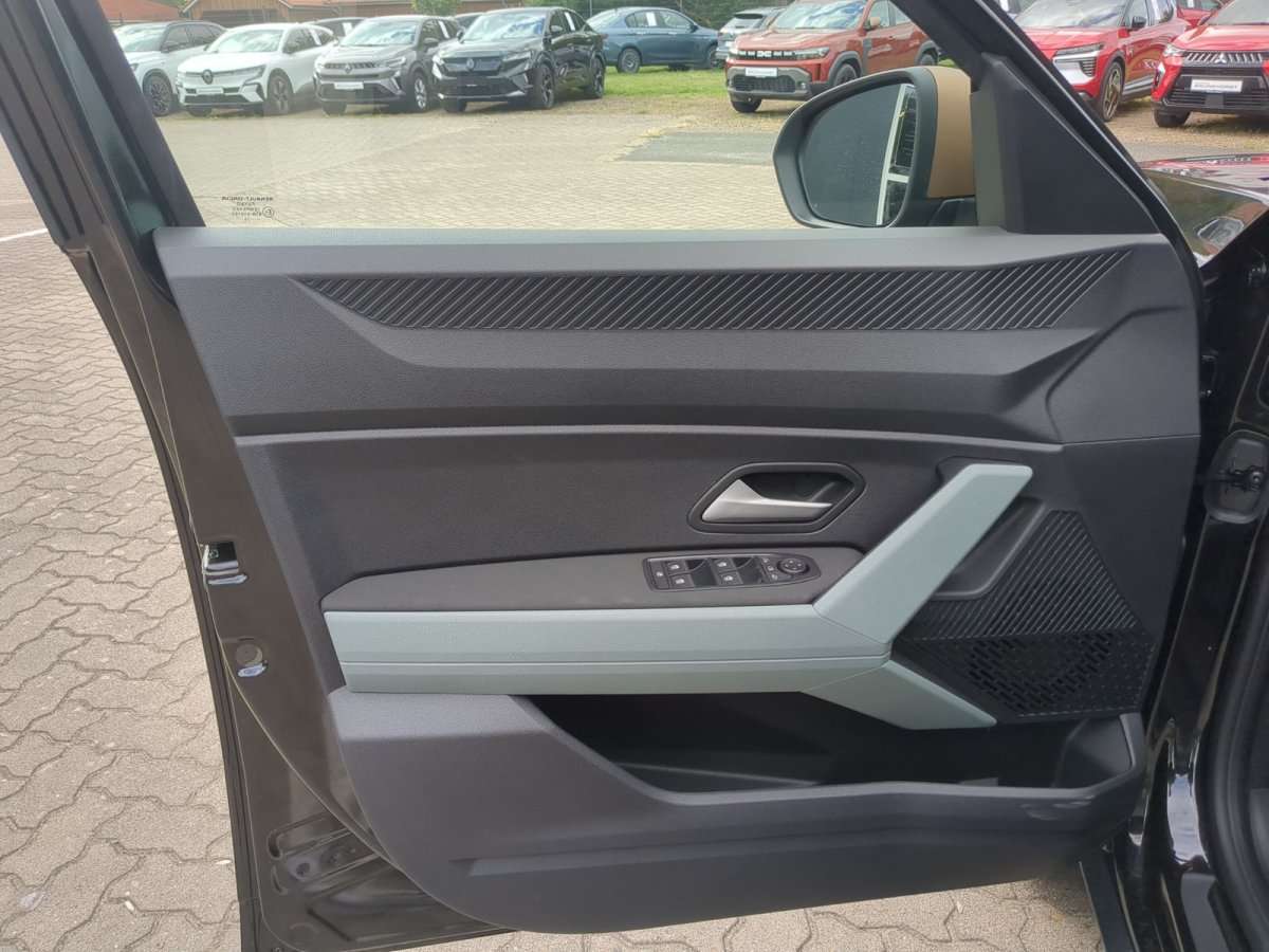 Fahrzeugbild eines Dacia Duster