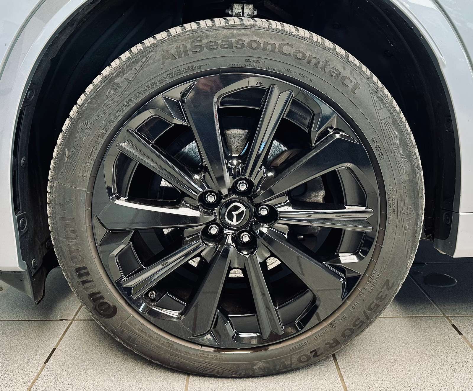 Fahrzeugbild eines Mazda CX-60
