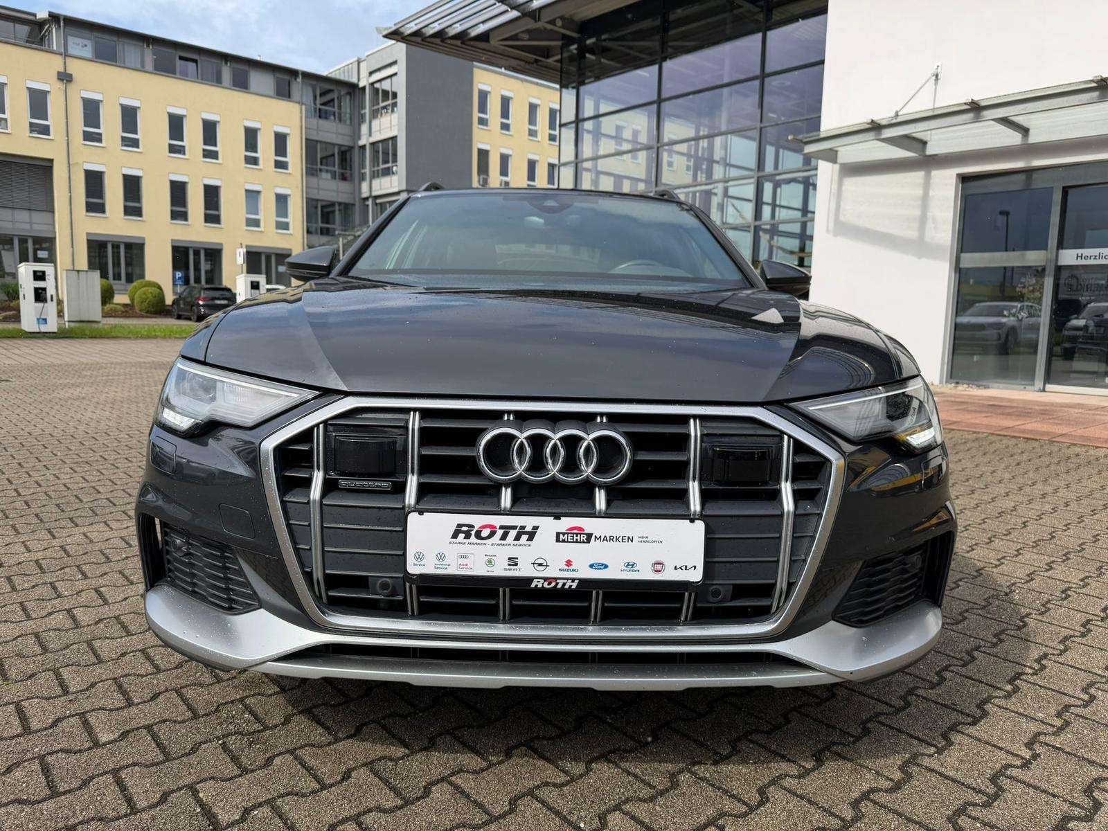 Fahrzeugbild eines Audi A6 allroad quattro