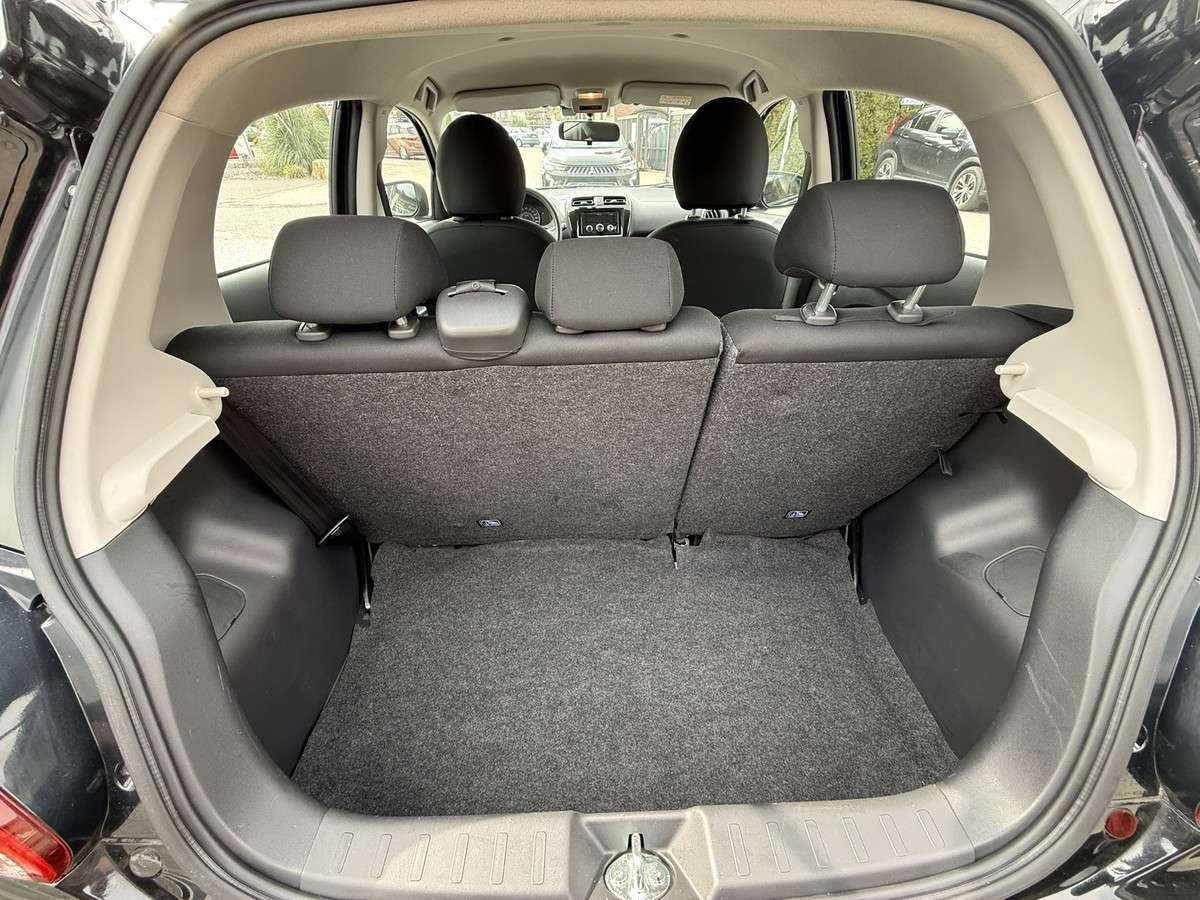 Fahrzeugbild eines Mitsubishi Space Star