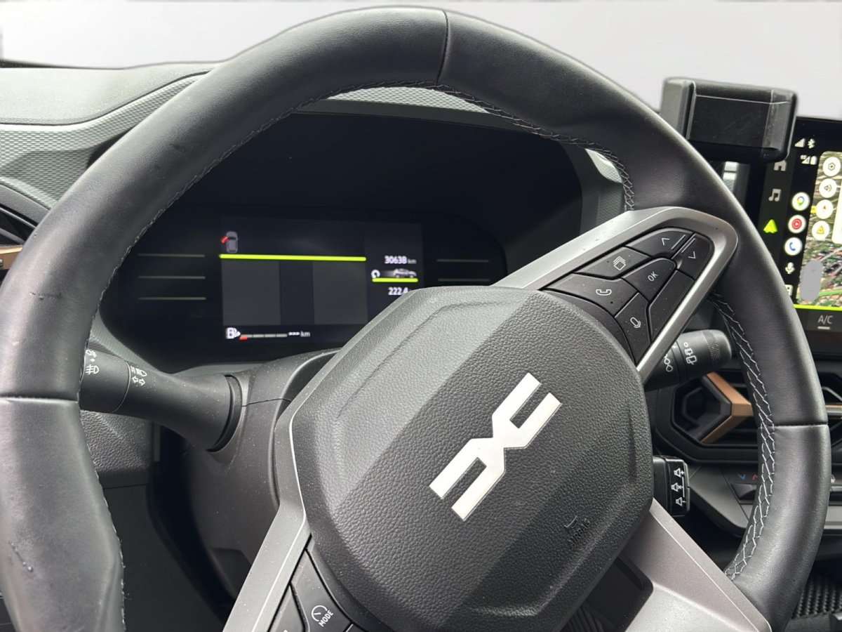 Fahrzeugbild eines Dacia Duster