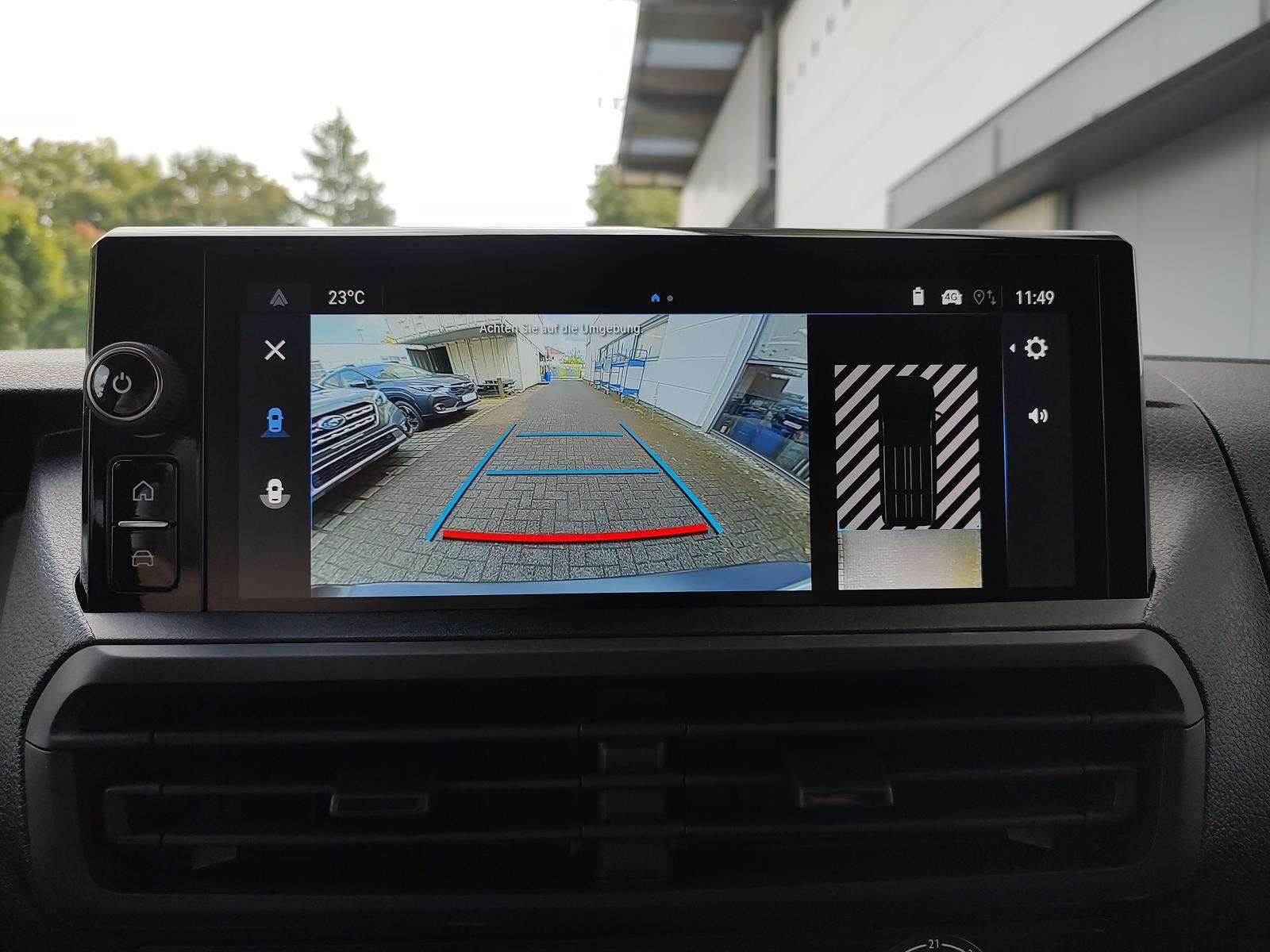 Fahrzeugbild eines Opel Vivaro