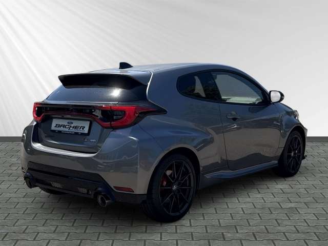 Fahrzeugbild eines Toyota Yaris