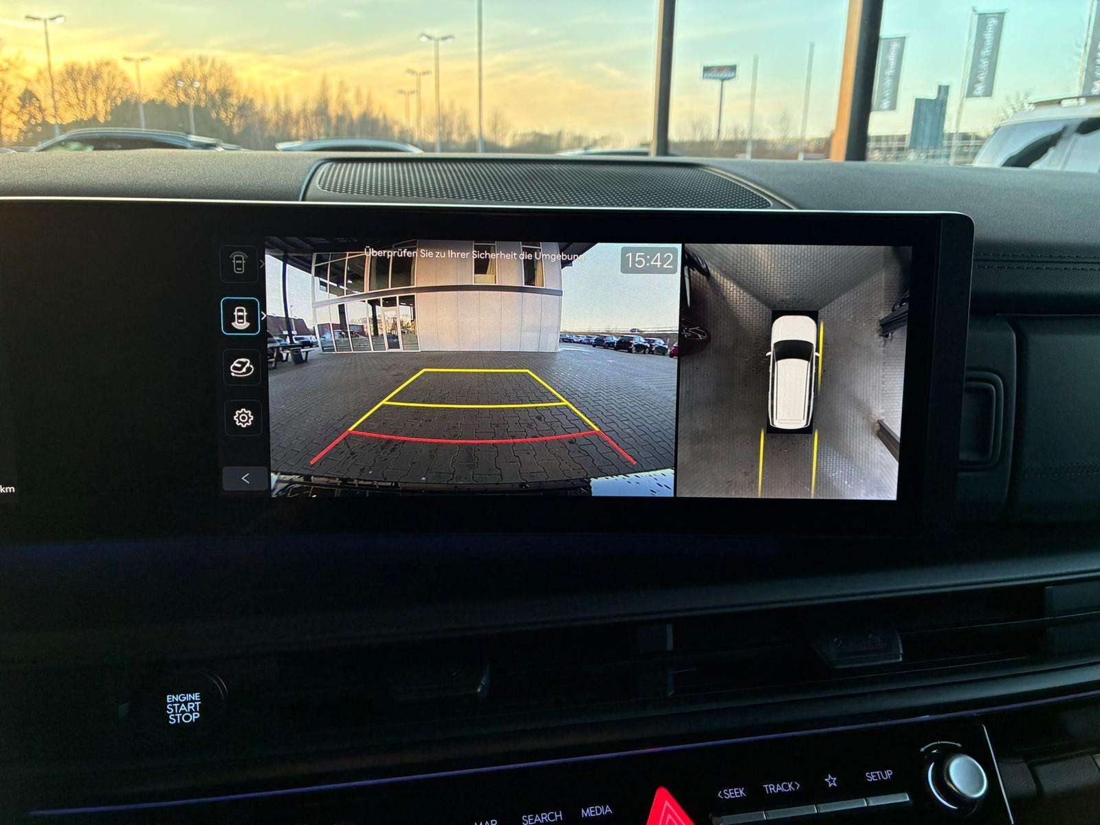 Fahrzeugbild eines Hyundai Santa Fe