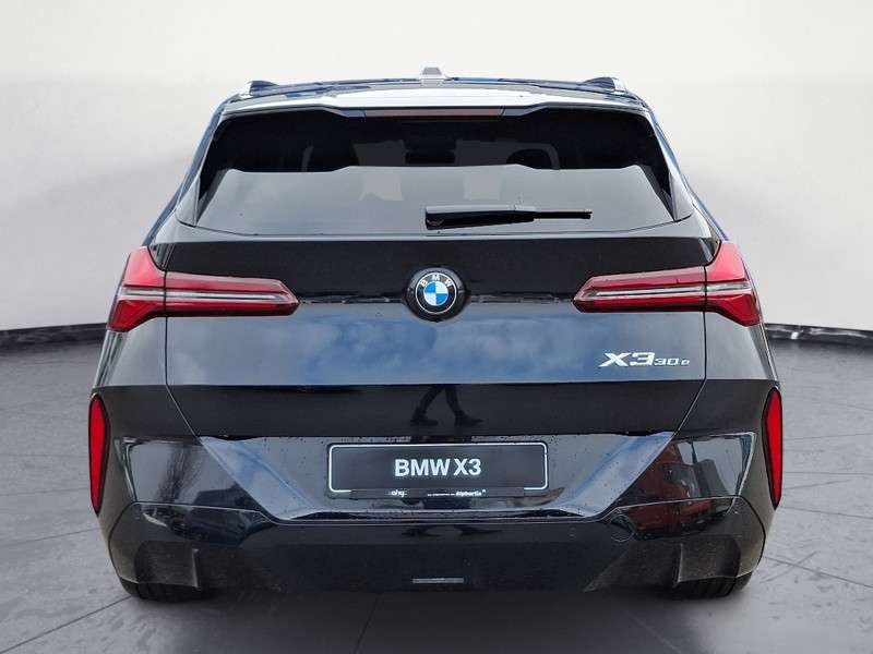 Fahrzeugbild eines BMW X3