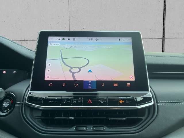 Fahrzeugbild eines Jeep Compass