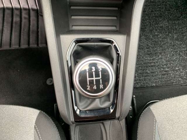 Fahrzeugbild eines Renault Clio