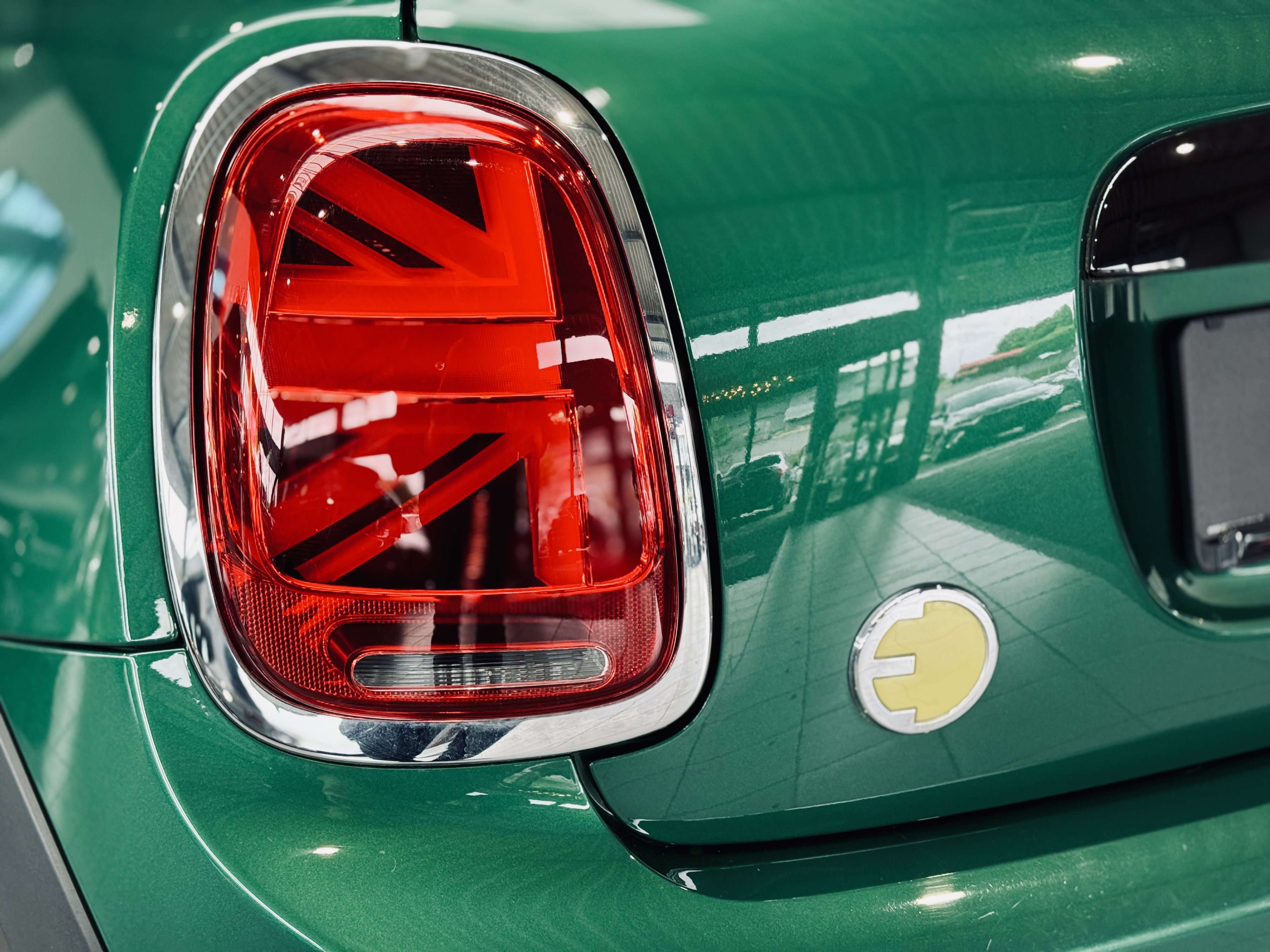 Fahrzeugbild eines MINI COOPER