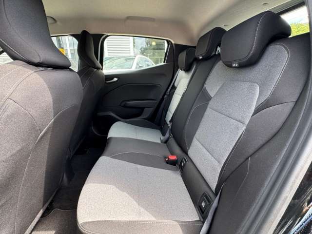 Fahrzeugbild eines Renault Clio
