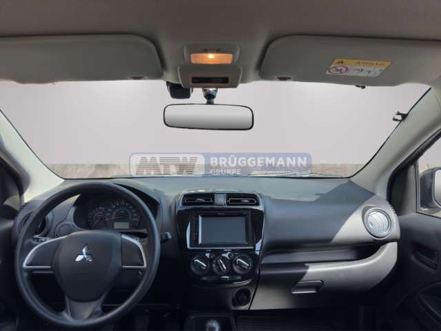 Fahrzeugbild eines Mitsubishi Space Star