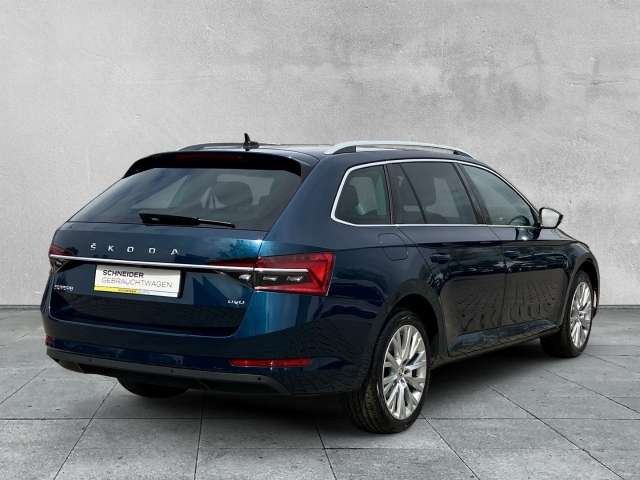Fahrzeugbild eines Skoda Superb