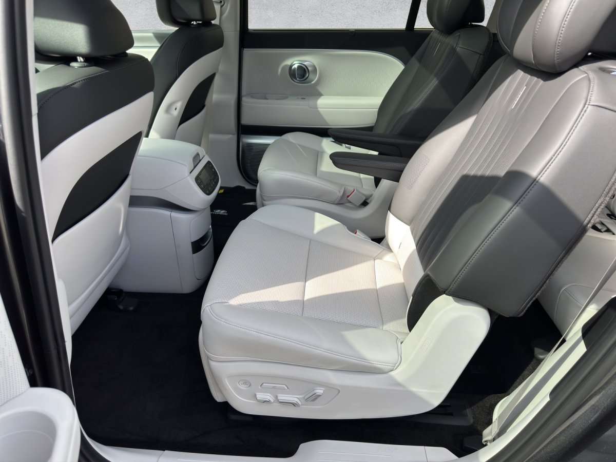 Fahrzeugbild eines Hyundai IONIQ 9