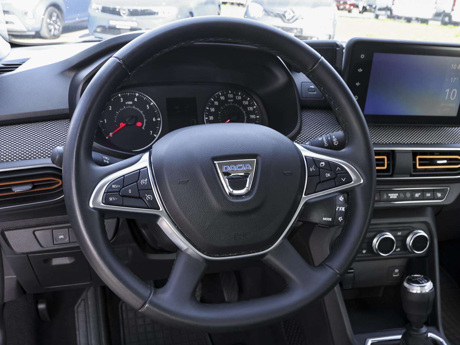 Fahrzeugbild eines Dacia Sandero